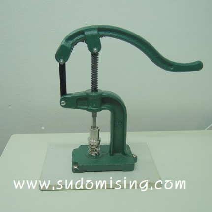 싸게단추 돗도기