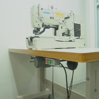 쥬끼 LBH-781 단추구멍재봉기